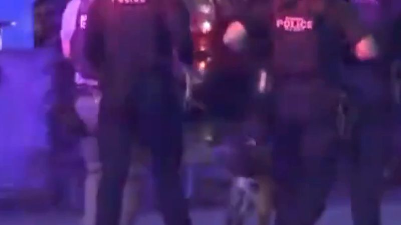 Arizona'da polisten kaçan sürücü vurularak öldürüldü
