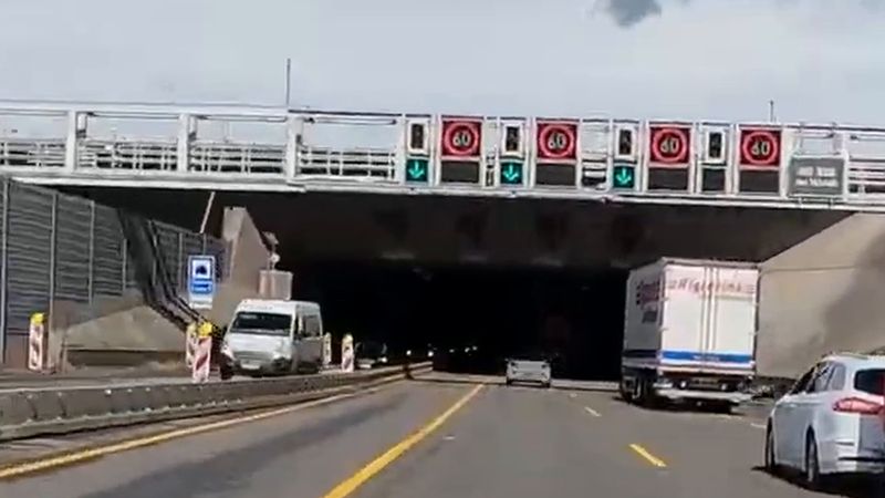 Stuttgart'ta A81 otobanı Engelberg Tüneli'nde 31 Ekim gecesi 14 saat kapanıyor