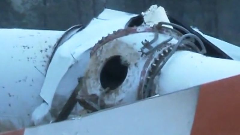Weeze'de fırtınada 70 metrelik rüzgâr türbini devrildi