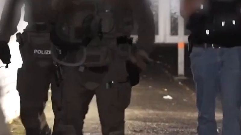 Hagen ve Unna'da terör planı şüphesiyle yakalanan iki gence iddianame düzenlendi