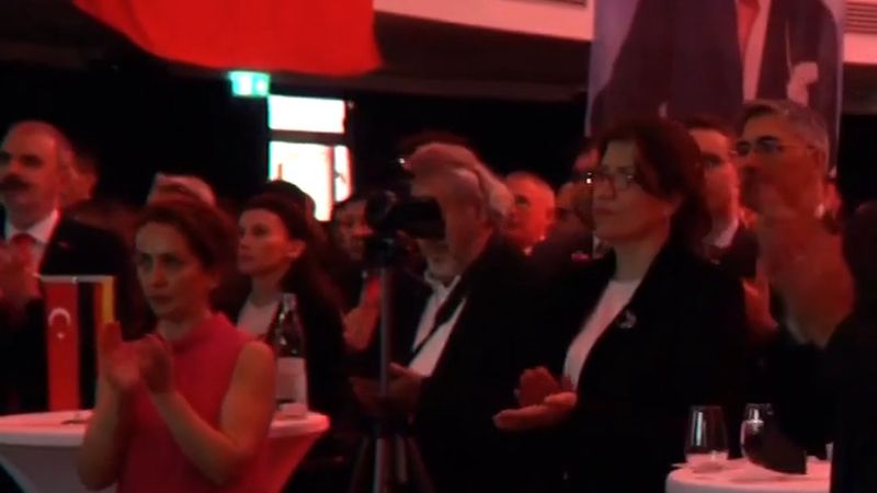 Frankfurt'ta Cumhuriyet Biziz kutlaması 31 Ekim Cumartesi 18.30'da