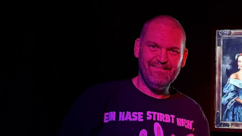 Leipzig'de Marco Jung her yıl Cadılar Bayramı için evini korku evine çeviriyor