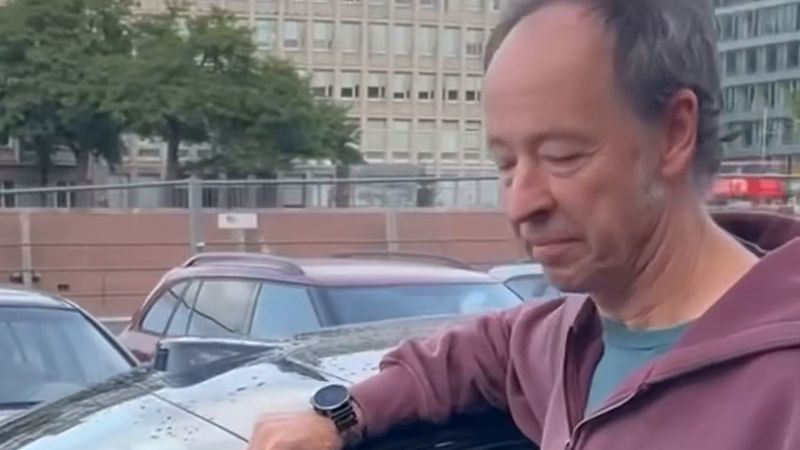 Miniatur Wunderland kurucusu Gerrit Braun'un Almanya'da satılmayan Çin Audi'si