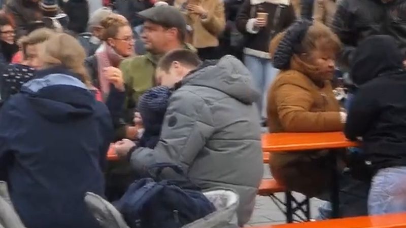 25 Ekim Pazar günü Kuzey Ren-Vestfalya'da 26 şehirde mağazalar açık