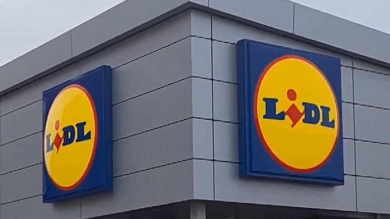 Avusturya'da 25-26 Ekim: Hofer ve Lidl bütün şubelerini kapatıyor, istasyon ve benzinlik marketleri açık