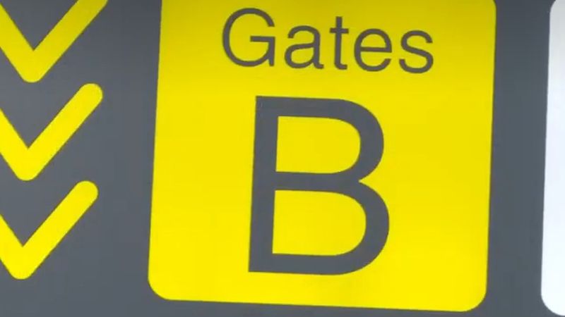 Brüksel Havalimanı pasaport kuyruklarının hâlâ çok uzun olduğunu kabul etti: aralıkta 8 yeni kontrol noktası