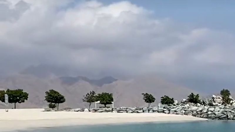 Şarika'da Dibba El Hısn plajı bakım için geçici olarak kapatıldı