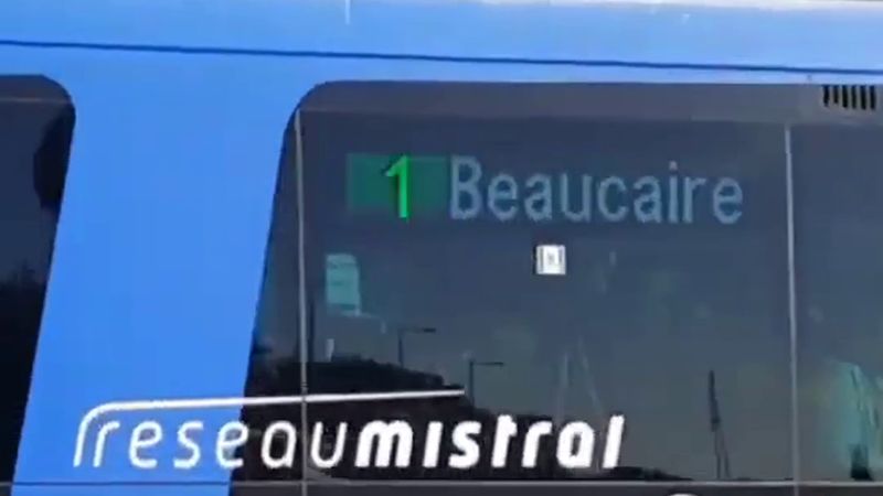 Toulon'da 31 Ekim: Mistral ağı 20 saat duruyor, 18 yaş altına gece yasağı