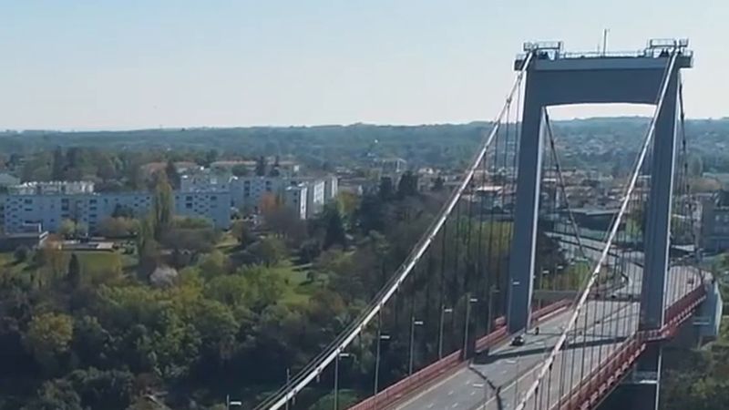 Bordeaux'da Pont d'Aquitaine köprüsü 24-25 Ekim hafta sonu trafiğe kapanıyor