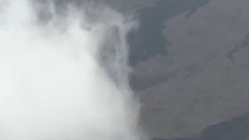 La Réunion'da Piton de la Fournaise yanardağı için alarm sürüyor