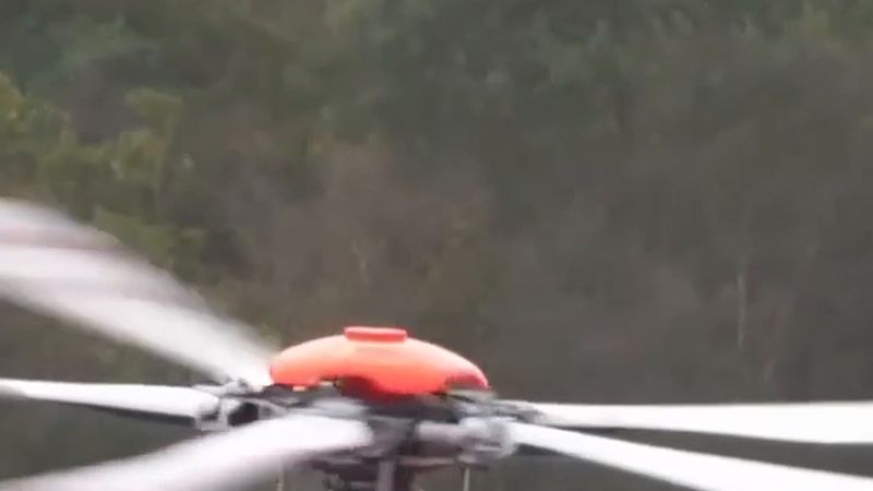 Borkum açıklarında sürüklenen yük gemisinden iki yaralı helikopterle alındı