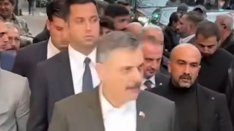 Brüksel'de gurbetçilerle cami ve çay sohbeti: Bakan Çiftçi