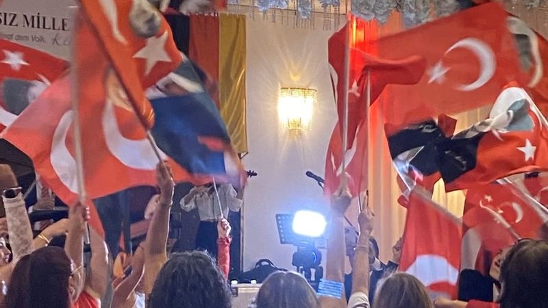 Hamburg'da Cumhuriyet'in 103. yılı kutlaması 30 Ekim Cuma akşamı Hotel Class'ta