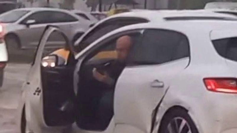 Diyarbakır'da sağanak: yollar göle döndü, okul bahçelerini su bastı