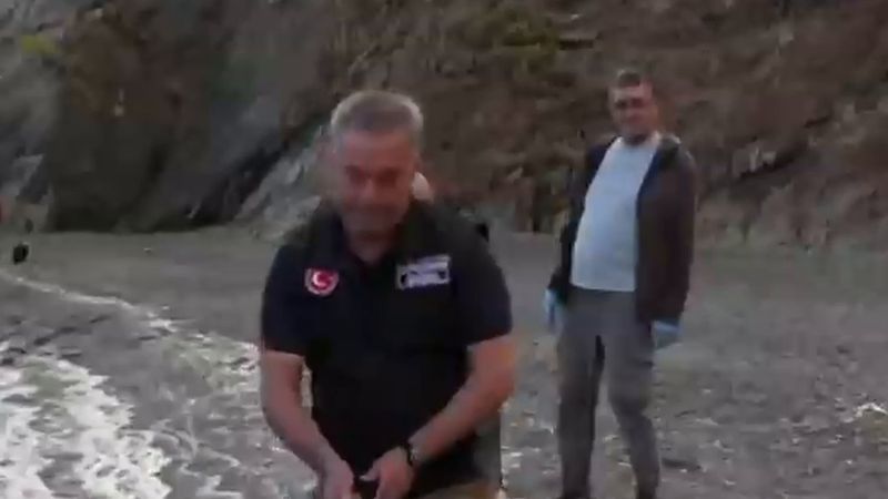 Antalya'nın Çıralı koylarına Avrupa'nın plastik atığı vuruyor