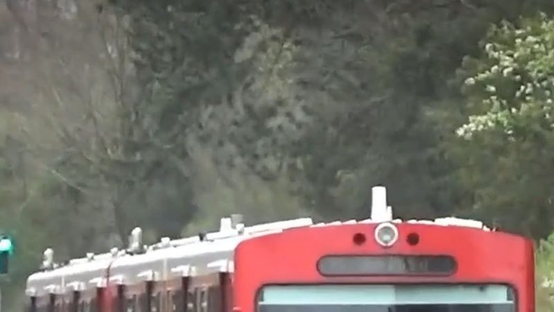 Hamburg'un kuzeyinde AKN A1 hattı: Quickborn ile Ulzburg Süd arasında 26 Ekim-12 Aralık tren yok