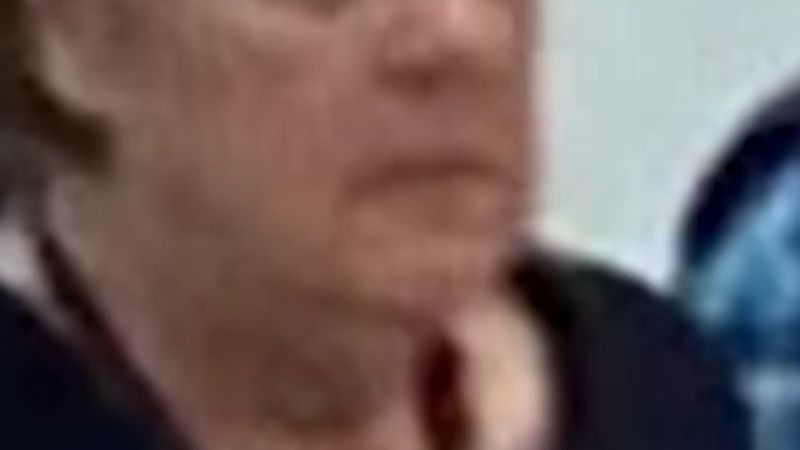 Angela Merkel İtalya'da boş raflarla karşılaştı
