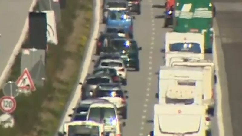 Gurbetçiler dikkat! Kuzey Almanya'da 25 Ekim Pazar otobanlarda tatil dönüşü yoğunluğu bekleniyor