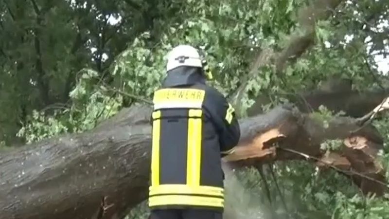 Gurbetçiler dikkat! Osnabrück, Oldenburg ve Bremen'e bu akşam resmî fırtına uyarısı