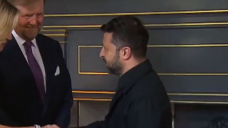 Zelenski bugün Lahey'de: Kral Willem-Alexander, Jetten ve Yeşilgöz ile görüşecek