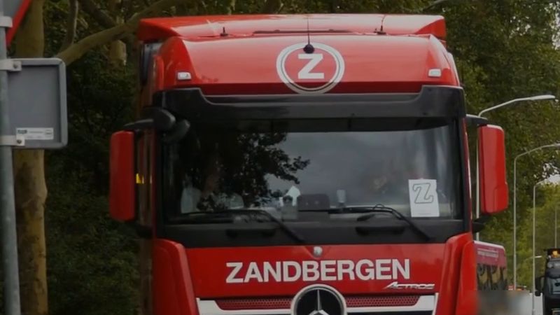 Zaanstreek'te 31 Ekim cumartesi akşamı 75 tırlık Truckrun konvoyu