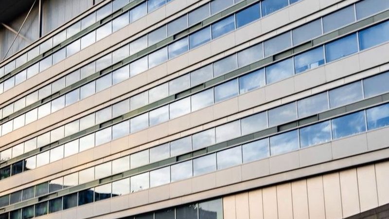 Utrecht'te üniversite binasında laboratuvar patlaması: bina boşaltıldı