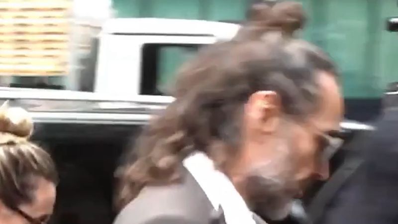 Russell Brand davasında savcı kapanış konuşmasını yaptı: birbirini tanımayan 6 kadın