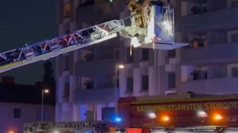 Göteborg'da itfaiye bir marketten gelen ilk yangın ihbarına gitmedi