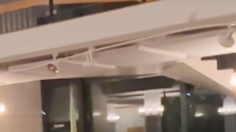 Ronneby belediye binasına arabayla dalan adam tutuklandı: avukatına göre binayı Suriye'de askerî tesis sandı