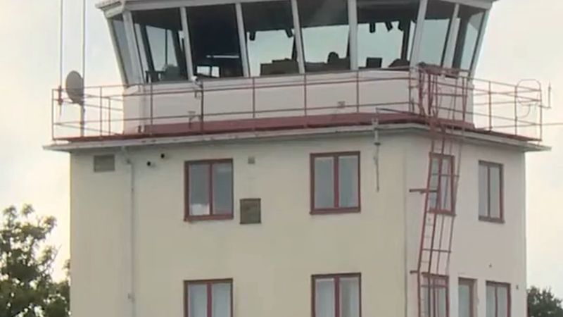 Kalmar havalimanında dron alarmı: polis pilotu buldu, drona el koydu