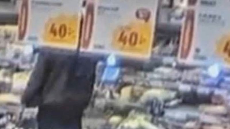 Mölnlycke'de Coop'tan et çalındı: şüpheli 10,5 kilo eti geri getirip çalının altında bulduğunu söyledi