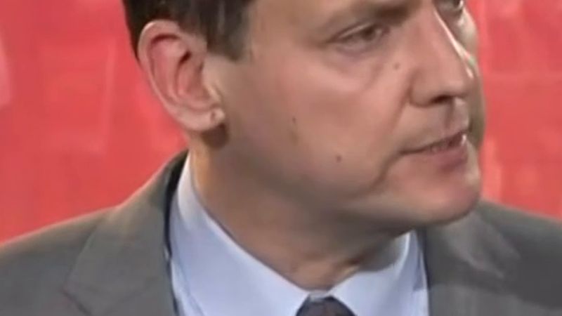 Britanya Kolumbiyası Başbakanı David Eby, seçim yenilgisinin ardından parti liderliğinden istifa ediyor