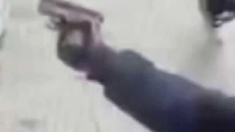 İstanbul'da kurşunlama ve tehdit olaylarına karışan 15 şüpheli yakalandı, 2 ruhsatsız tabanca ele geçirildi