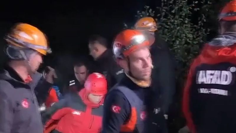 Yazılı Kanyon'da mahsur 10 İHH gönüllüsünün yeri dronla bulundu