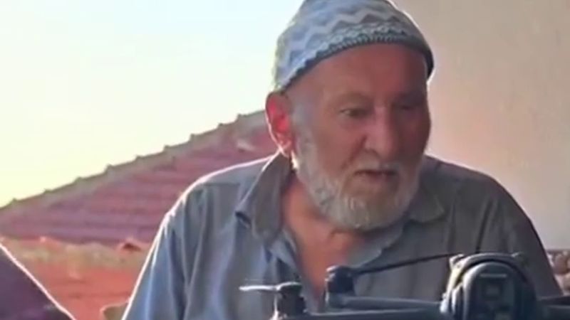 88 yaşında ilk kez dron gören amca: Bu yaşta bunu da gördüm