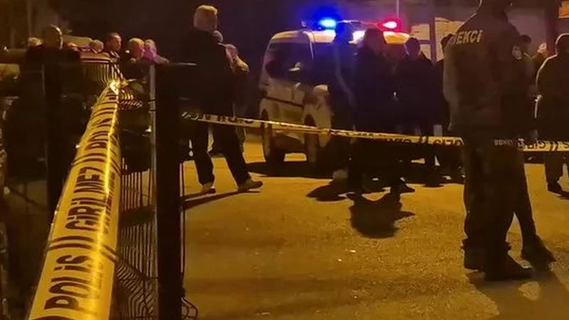 Zonguldak'ta tedbir kararı bulunan şüpheli, boşanma aşamasındaki eşine ve araya giren gence ateş açtı
