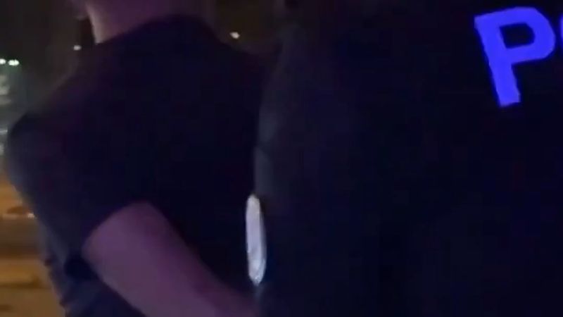 Kayseri'de polisin üzerine araç sürüp kaçan alkollü sürücü 'dava açarım' diye polisi tehdit etti