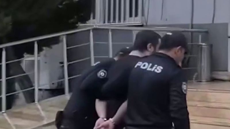 Şanlıurfa'da 17 ayrı mahkemece aranan, 41 yıl hapis cezası bulunan şüpheli yakalandı