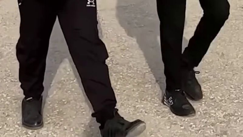 Yüksekova'da baba ile oğul aynı okulda KPSS'ye girdi