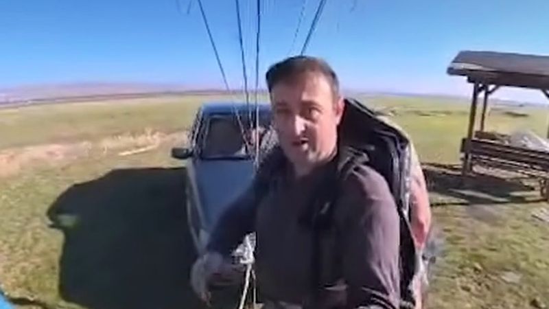 Halil Akdeniz 600 çöp poşetinden güneş enerjili balon yaptı