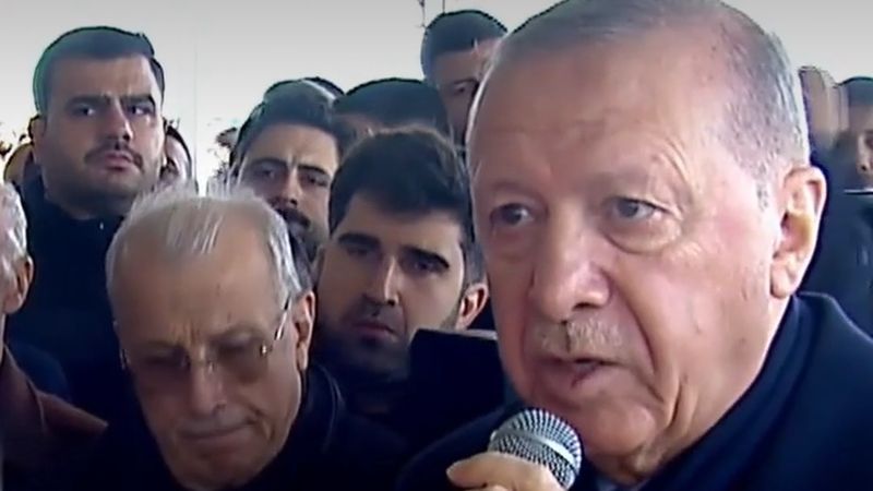 Erdoğan, Dündar Ziya Gültekin'in tabutu başında konuştu: “Bileceğiz ki hepimizin de sonu bu”