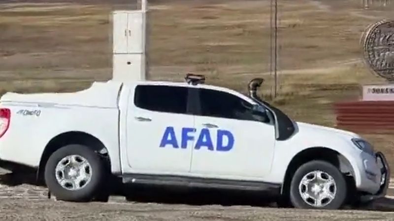 Erciyes Dağı'nda yürüyüş yapan iki Hollandalı turist Şeytan Deresi mevkiinde düştü